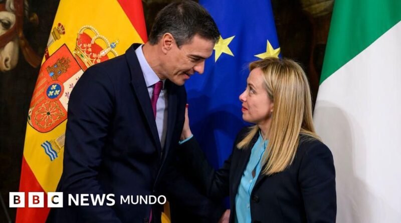 España impone controles fronterizos a Italia y se agudiza la tensión entre Sánchez y Meloni por la llegada de migrantes a Ceuta - BBC News Mundo