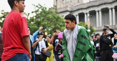 Farmear aura: cómo las redes convierten el carisma en una métrica social