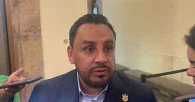 Inicia revisión para negar licencias de conducir a deudores alimentarios - RR Noticias