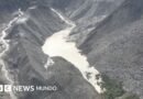 Inundaciones en Nepal y Tíbet: El lago que hace temer una nueva avalancha en la frontera entre ambos territorios - BBC News Mundo