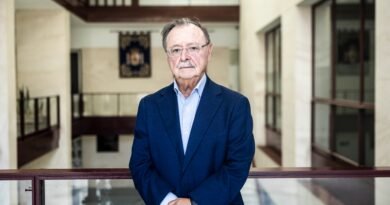 Juan Jesús Vivas, presidente de la Ciudad Autónoma de Ceuta, este domingo en la sede de la Asamblea.