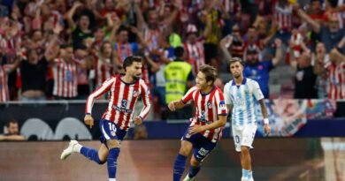 La clase de Kang-in Lee y Baena rompe a un buen Málaga y da el primer triunfo al Atlético