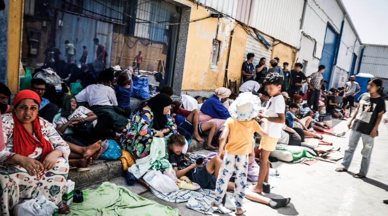 La crisis de Ceuta tensiona una ciudad ya castigada por la exclusión y la desigualdad