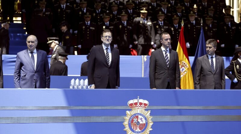 Desde la izquierda, Jorge Fernández Díaz, Mariano Rajoy, Francisco Martínez e Ignacio Cosidó, en un acto en junio de 2014.