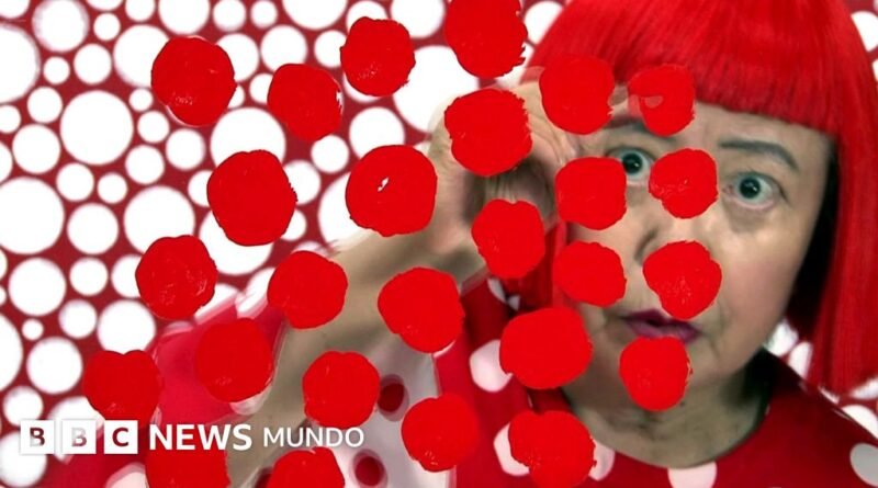 Las coloridas imágenes del mundo inmersivo creado por la artista japonesa Yayoi Kusama que murió a sus 97 años - BBC News Mundo