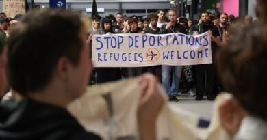 Las solicitudes de asilo caen en Alemania tras un año de restricciones del Gobierno