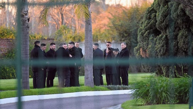Lionel Messi despidió a su padre con una ceremonia íntima en su natal Argentina - RR Noticias