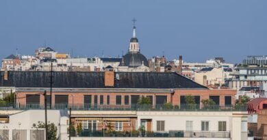 Los áticos de Chamberí: las horas más erráticas de Amador, Ayuso y su entorno