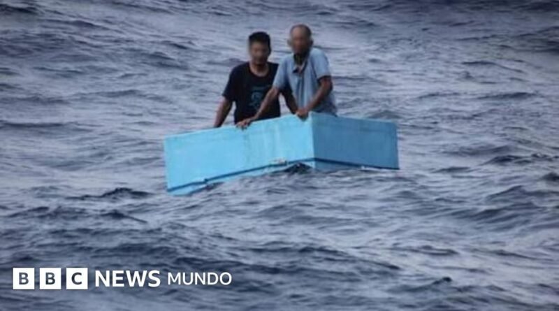 Los pescadores rescatados en México tras pasar cinco días a la deriva en el mar aferrados a una hielera - BBC News Mundo