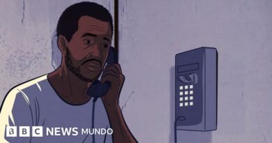 Los prisioneros desesperados que llaman a la BBC desde el corredor de la muerte en Arabia Saudita – BBC News Mundo Los prisioneros desesperados que llaman a la BBC desde el corredor de la muerte en Arabia Saudita - BBC News Mundo