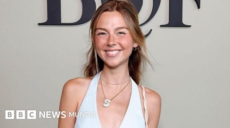 Muere a los 26 años Sydney Towle, la estrella de TikTok que compartió su experiencia de lucha contra el cáncer  - BBC News Mundo