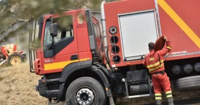 Muere un militar de la UME en un accidente durante la extinción del incendio de Las Peñas de Riglos (Huesca) 