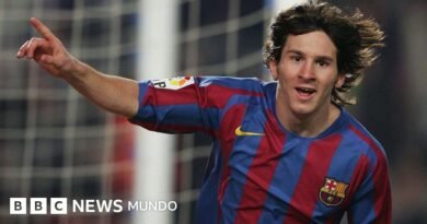 Muerte de Jorge Messi: la historia de la servilleta donde el padre de Lionel Messi firmó con el Barcelona el acuerdo que cambió el fútbol - BBC News Mundo