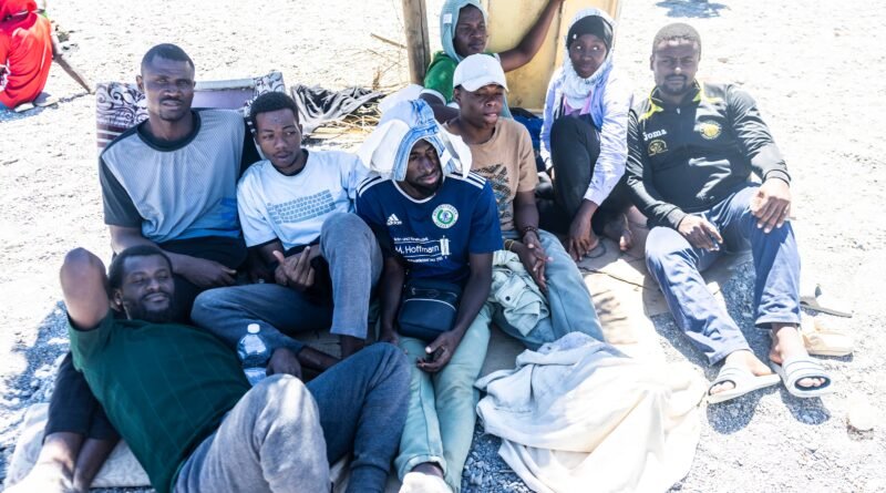 Una familia de las islas Comoras, en Ceuta.