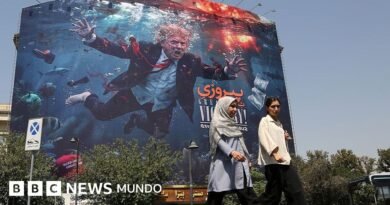 Por qué Irán no le teme a la ofensiva financiera de EE.UU. y qué más puede intentar Washington contra la economía de Teherán Por qué Irán no le teme a la ofensiva financiera de EE.UU. y qué más puede intentar Washington contra la economía de Teherán - BBC News Mundo