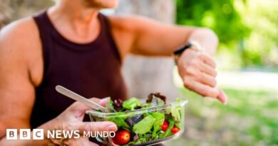 Por qué es tan complicado demostrar si el ayuno intermitente es efectivo - BBC News Mundo