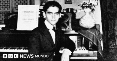 Por qué no se han podido encontrar los restos de García Lorca 90 años después de su ejecución en la Guerra Civil española - BBC News Mundo