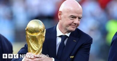 Quién es Gianni Infantino y cómo llegó a ser el hombre más poderoso (y polémico) del fútbol mundial - BBC News Mundo