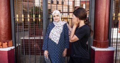 Solas y acosadas: el drama de las niñas que nadaron a Ceuta
