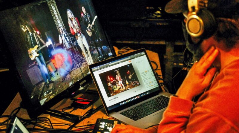Tener millones de reproducciones no garantiza vivir de la música: cómo ganan dinero realmente los artistas