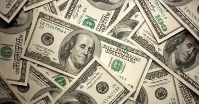 Tipo de cambio cerca de romper la barrera de los 17 pesos por dólar - RR Noticias
