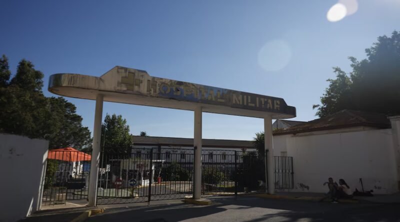 Un hangar a -5º para custodiar a los 77 fallecidos que dejó la avalancha de Ceuta