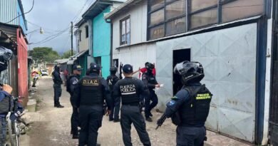 Un informe de inteligencia señala a más de 100 policías de Costa Rica por nexos con el narco