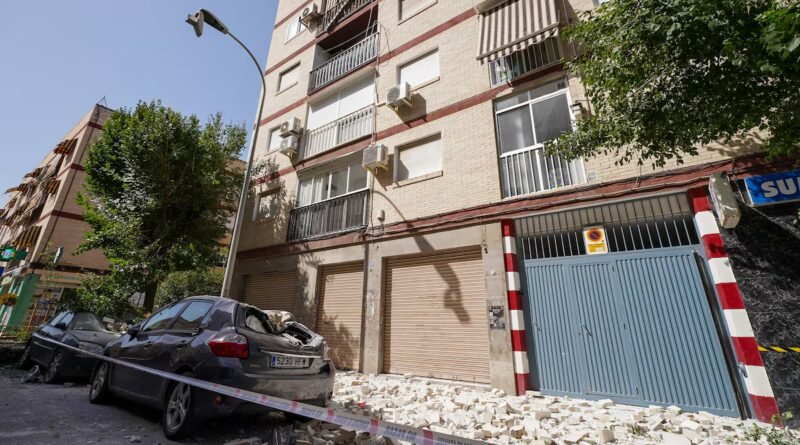 Un nuevo terremoto de magnitud 4,8 sacude Granada y deja tres personas con heridas leves
