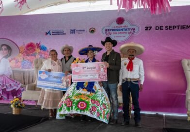Premia Rodrigo Monsalvo a ganadoras de La Flor más Representativa del Campo 2026*
