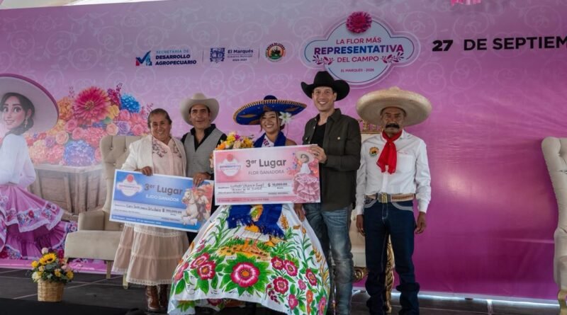 Premia Rodrigo Monsalvo a ganadoras de La Flor más Representativa del Campo 2026*