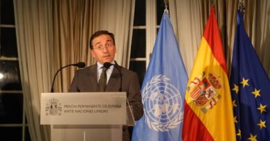 Albares asegura que Marruecos le ha garantizado que impedirá un salto a Ceuta el 23
