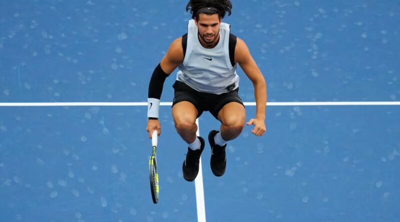 Alcaraz se desmelena, atrás quedó el rodaje: diversión y rumbo a cuartos del US Open