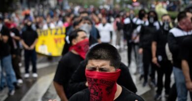 Ángel Aguirre y las funerarias mandan el ‘caso Ayotzinapa’ a punto muerto EL PAÍS