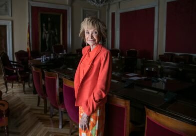 Carmen Calvo inicia el proceso para incapacitar a Fernández de la Vega y José Luis Manzanares como miembros del Consejo de Estado