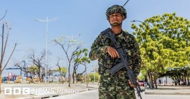 Cómo la turística Santa Marta se convirtió en la primera prueba de fuego de la lucha de De la Espriella contra los grupos armados en Colombia - BBC News Mundo