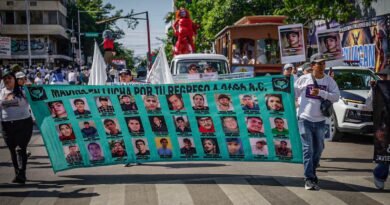 Culiacán marcha por la paz: ciudadanos exigen un alto a la violencia y buscan a sus desaparecidos  - RR Noticias