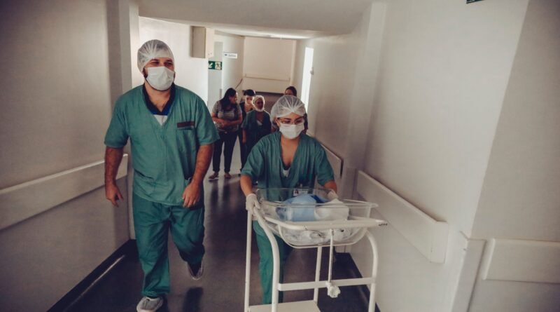 Durango: Acusan negligencia tras muerte de bebés; padres desconfían de indagatorias  - RR Noticias