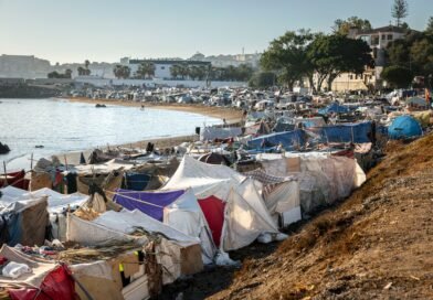 El Gobierno confía en despejar las playas de Ceuta tras desbloquear la Audiencia Nacional el traslado al puerto