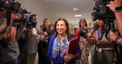 El Gobierno limita a Margarita Robles las explicaciones sobre la gestión del CNI en la crisis de Ceuta