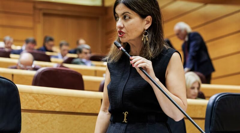 El Gobierno prevé reubicar a los menores irregulares en Ceuta en un plazo mínimo de dos meses si continúa el bloqueo del PP