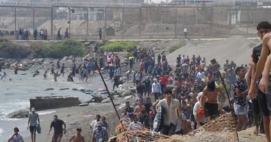 El Gobierno registra una caída de inmigrantes irregulares en lo que va de año sin contar los más de 70.000 del cruce masivo en Ceuta