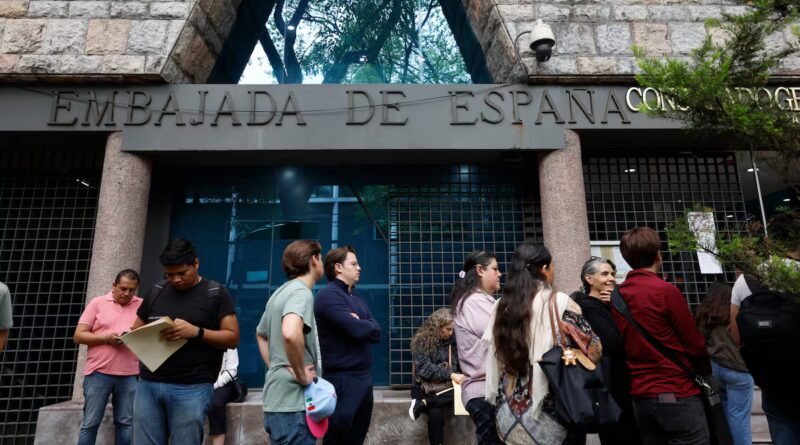 El Gobierno reprocha el “exceso” del Supremo con la ‘ley de nietos’: “No existe ningún riesgo derivado del crecimiento del censo”
