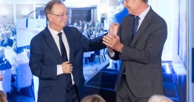 El PP se ve reforzado para mantener el pulso del traslado de los menores: “Vivas sabe que tiene que aguantar”