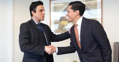 Roberto Velasco y Carlos Espá en un encuentro, el 22 de septiembre.