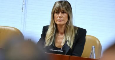 El juez Peinado cita a Begoña Gómez este martes a una audiencia preliminar antes de abrir juicio oral