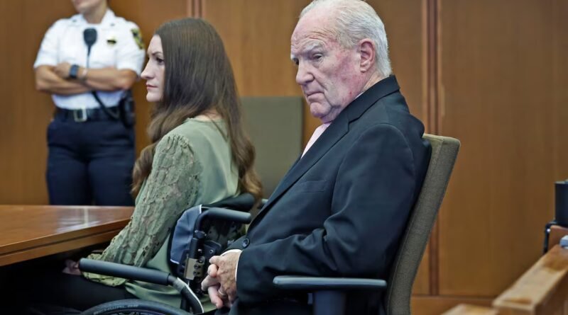 El juez amenaza con declarar nulo el juicio a Lindsay Clancy por matar a sus tres hijos por el bloqueo del jurado