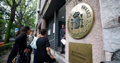 El voto particular de la ‘ley de nietos’ critica que se “impide ejercer un derecho político” a españoles “reconocidos”