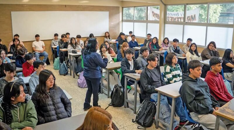 Exámenes de ingreso a bachillerato y licenciatura de la UNAM volverán a ser presenciales - RR Noticias