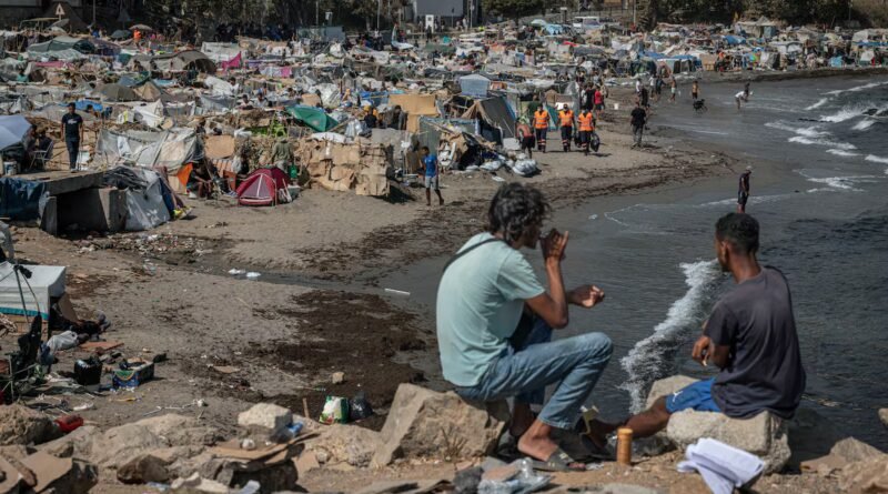 Fallece un hombre migrante en la playa del Trampolín de Ceuta