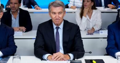 Feijóo, ante la plana mayor del PP: “Nadie va a resolver el problema de la vivienda en cinco minutos”